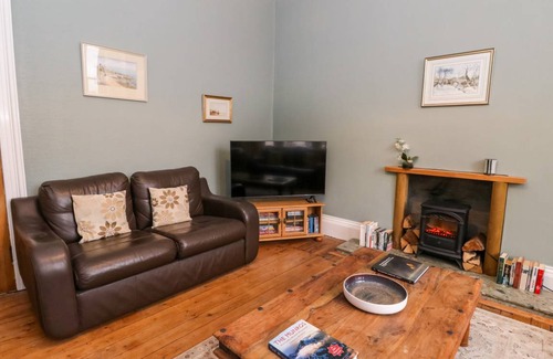 Aberfeldy Cottage | Cabin ∙ 2 bedrooms ∙ 4 guests