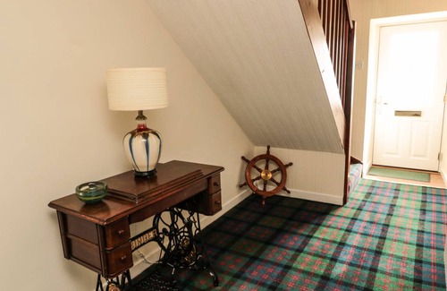 Coldstream Cottage | Cabin ∙ 2 bedrooms ∙ 4 guests