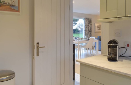 Bilston Cottage | Cabin ∙ 2 bedrooms ∙ 4 guests