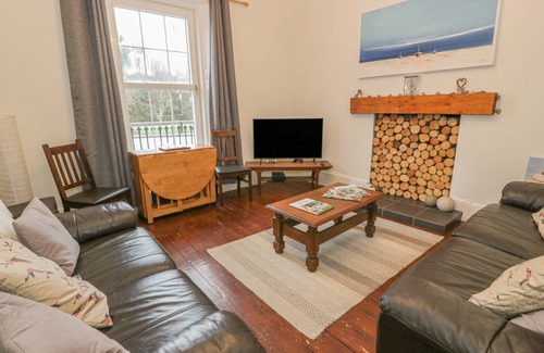 Gatehouse-of-Fleet Cottage | Cabin ∙ 2 bedrooms ∙ 4 guests