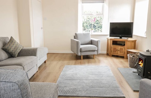 Jedburgh Cottage | Cabin ∙ 3 bedrooms ∙ 6 guests