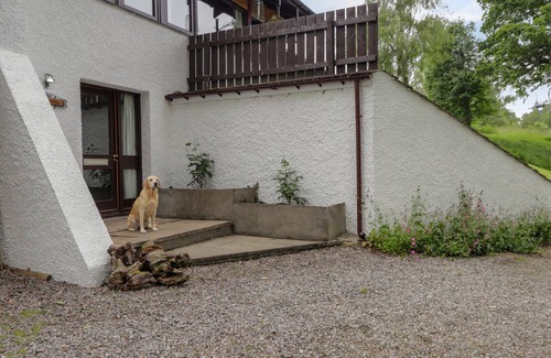 Kingussie Cottage | Cabin ∙ 3 bedrooms ∙ 8 guests