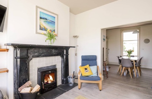 Powfoot Cottage | Cabin ∙ 3 bedrooms ∙ 5 guests