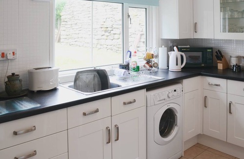 Talmine Cottage | Cabin ∙ 3 bedrooms ∙ 5 guests