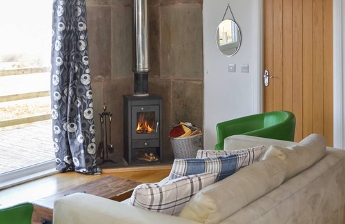 Culbokie Cottage | Cabin ∙ 3 bedrooms ∙ 6 guests
