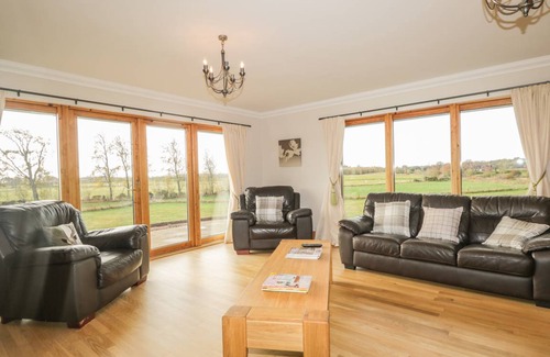 Invergordon Cottage | Cabin ∙ 3 bedrooms ∙ 6 guests
