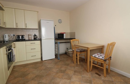 Ellon Cottage | Cabin ∙ 3 bedrooms ∙ 5 guests