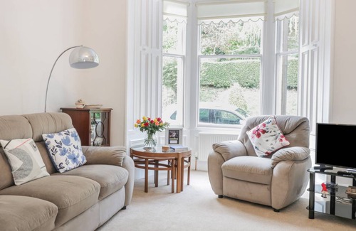 Murrayfield Cottage | Cabin ∙ 3 bedrooms ∙ 5 guests