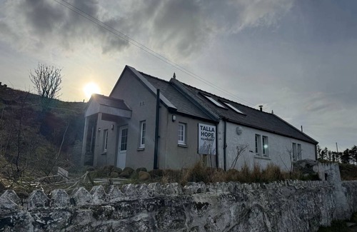 Kilmaluag Cottage | Cabin ∙ 3 bedrooms ∙ 6 guests