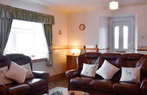 Fenwick Cottage | Cabin ∙ 4 bedrooms ∙ 7 guests