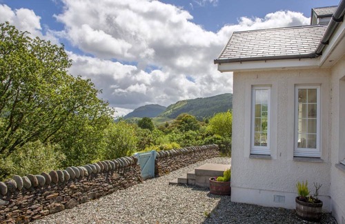 Strachur Cottage | Cabin ∙ 4 bedrooms ∙ 8 guests