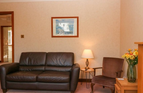 Perth Cottage | Cabin ∙ 4 bedrooms ∙ 9 guests