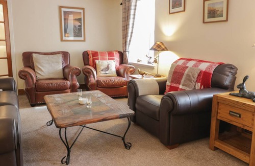 Coldstream Cottage | Cabin ∙ 4 bedrooms ∙ 8 guests