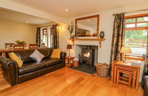 Newtonmore Cottage | Cabin ∙ 4 bedrooms ∙ 8 guests