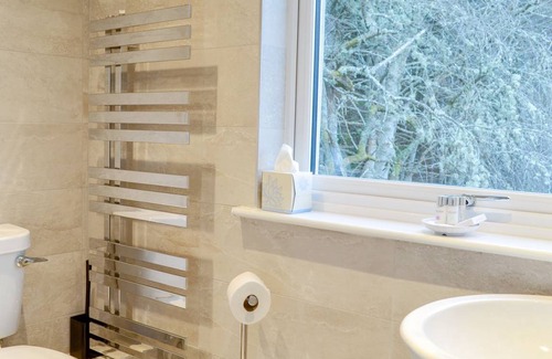 North Kessock Cottage | Cabin ∙ 5 bedrooms ∙ 10 guests