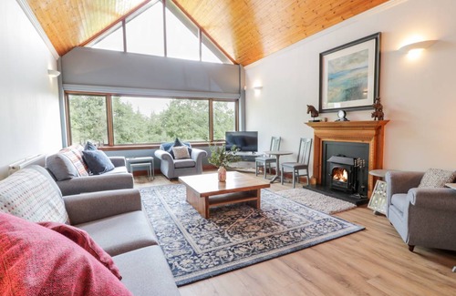 Falkirk Cottage | Cabin ∙ 5 bedrooms ∙ 10 guests