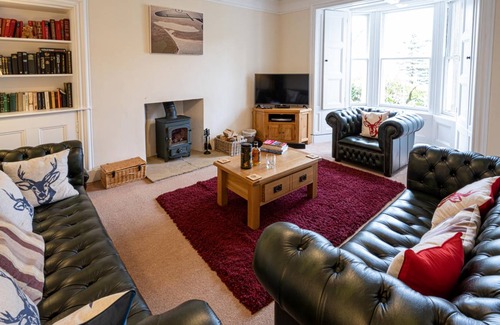 Aberfeldy Cottage | Cabin ∙ 5 bedrooms ∙ 10 guests
