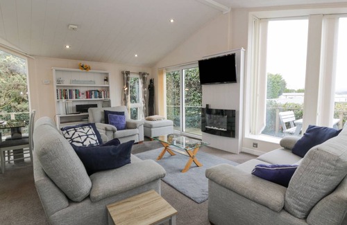 Rockcliffe Cottage | Cabin ∙ 2 bedrooms ∙ 4 guests