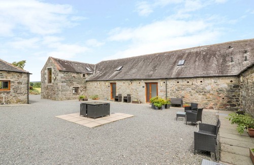 Newton Stewart Cottage | Cabin ∙ 3 bedrooms ∙ 6 guests