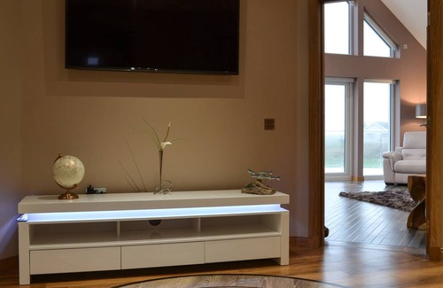 Isle of North Uist Cottage | Cabin ∙ 2 bedrooms ∙ 4 guests