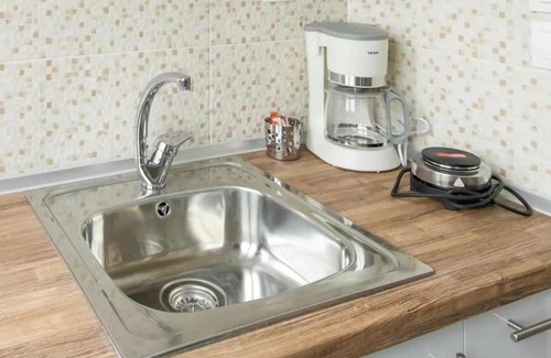 Thessaloniki City Centre Apartment | Caravanserai Studio 1