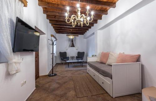 South Rhodes House | Casa Aestas