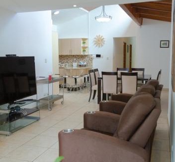 El Cipres Hostel | Casa Rinu
