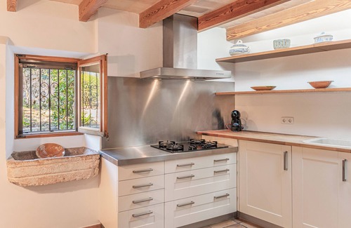 Sencelles Villa | Charming villa in Ruberts in authentic Mallorca, offering all modern comforts.