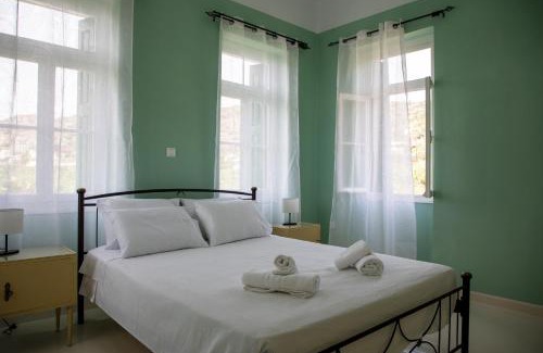 Kontos Apartment | Cheloni Manor House