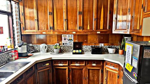 Barrio Dent Hostel | Chillout Hostel Barrio Escalante