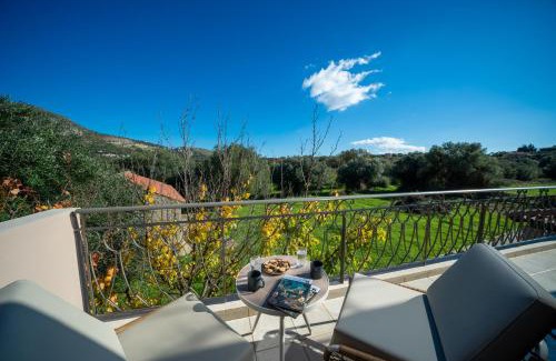 Kolaitis Villa | Classic Villa
