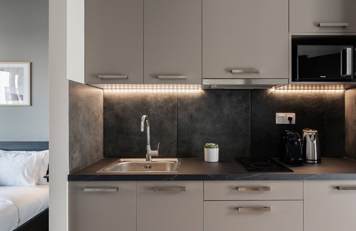 Kinosargous Apartment | Classy 1BR Apartment at WYZ Athens