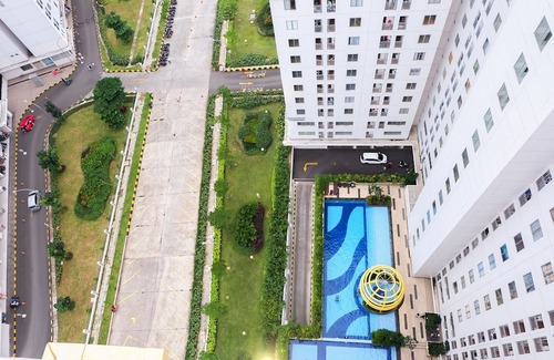 Jatinegara Hotel | Clean 2Br Bassura City Apartment