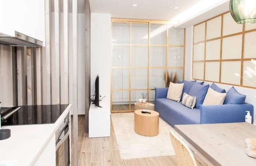 Athens City Centre Apartment | Comfortable 2 Bd Apt near Sintagma Square
