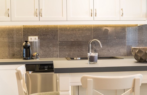 Kallithea Apartment | Comfortable and Spacious 2 bdr Apt