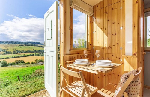 Heights of Achterneed Cottage | Cottage ∙ 1 bedroom ∙ 2 guests