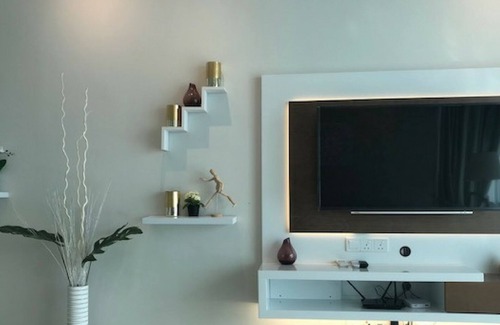 Kuala Lumpur Condo | Couple’s Getaway|Modern +Roof Garden Vacation Home