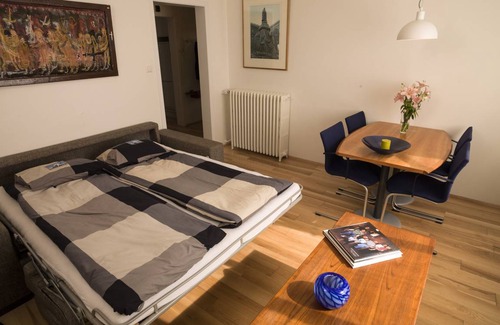 Vesturbær Apartment | Cozy central apartment in the heart of Reykjaviks city center