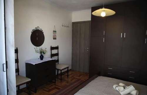 Thessaloniki Apartment | Cozy/Comfortable flat 50 sq flat, 15' from city's centre. Great VFM!