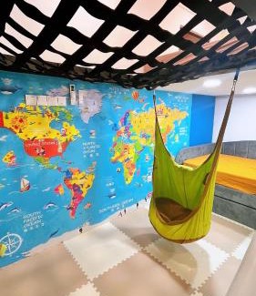 Bandar Sungai Long Hostel | D Cloud Homestay