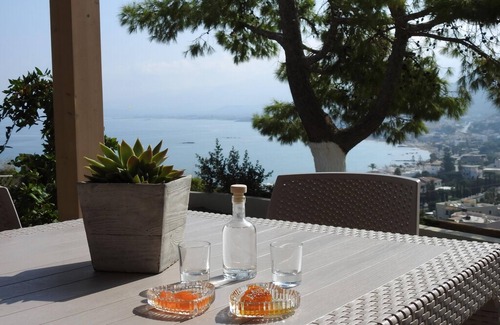 Stalida Villa | Delightful Crete Villa | Executive Villa with Sea View | 1 Bedroom | Amazing.