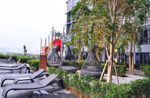 Malaysian Police Training Centre Apartment | Deluxe King Suite with Garden View 11