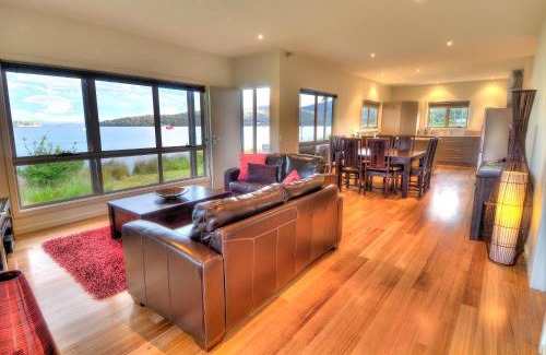 Dover Ski Chalet | Driftwood