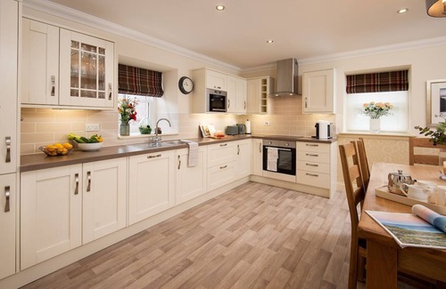 Melrose Cottage | DRYBURGH STEADING FOUR - by the River Tweed at Dryburgh, sleeping 4