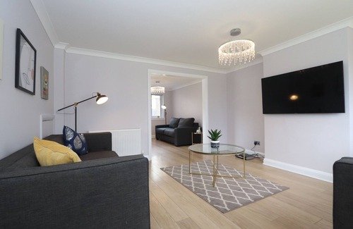 Pitcorthie House | Dunfermline Luxury 3 bedroom house