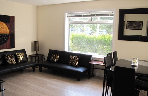 Drylaw Apartment | Edinburgh 2Bed Flat Ferry Roan in Lothian near City Centre Waverley 8 Sleep
