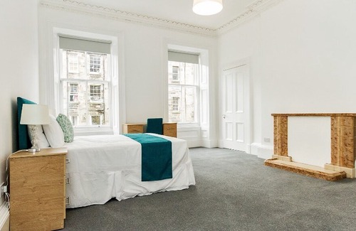 Tollcross Apartment | Edinburgh Apartment in Edinburgh
