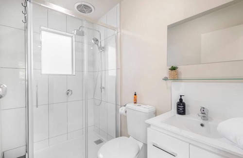 North Hobart Condo | Elliston Cottage North Hobart x 2
