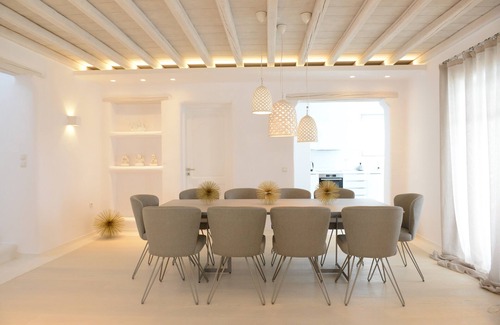 Elia Villa | Excellent Mykonos Villa | 7 Bedrooms | Villa Zircon | Great for a Larger Groups.