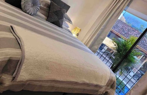 Escazu Apartment | Exclusive apartment, Sunshine Place, near Starbucks and Escazu Ave.